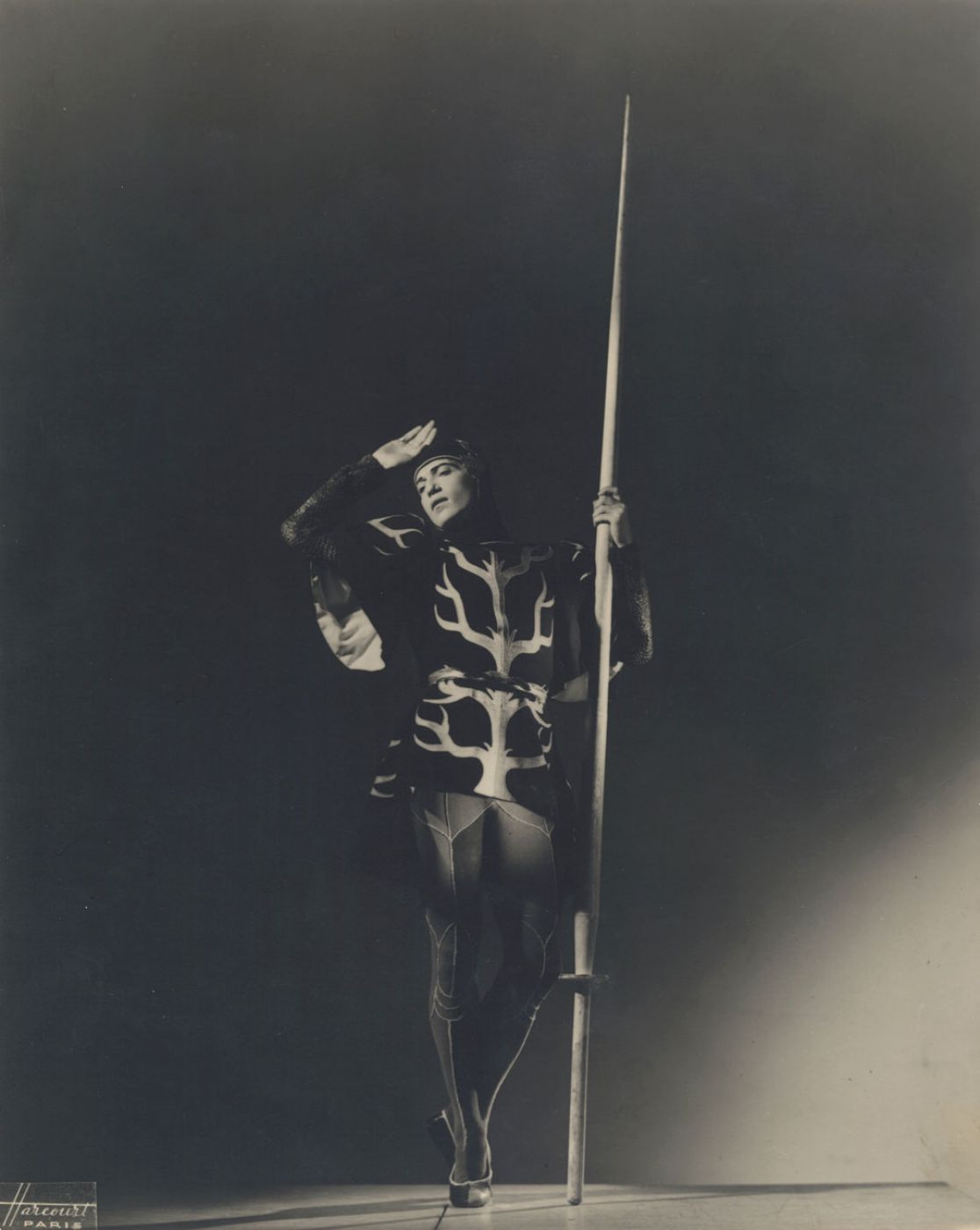 Studio Harcourt, “Serge Lifar dans “Le chevalier et la demoiselle””, 1941