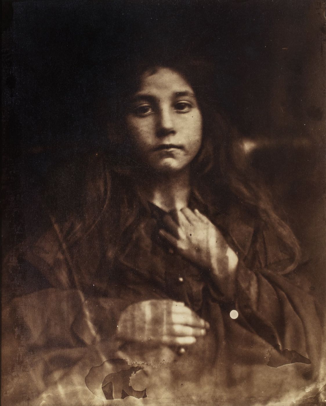 Julia Margaret Cameron, “Kate Keown, Half-length study”, 1864 ca.