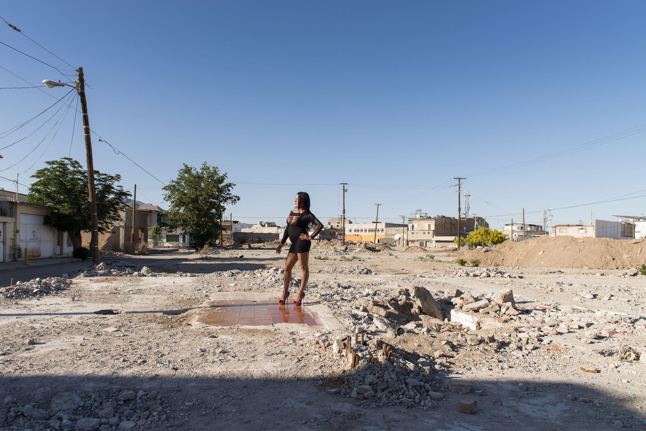 Teresa Margolles, “Pista de baile del club "Irma's"”, 2016