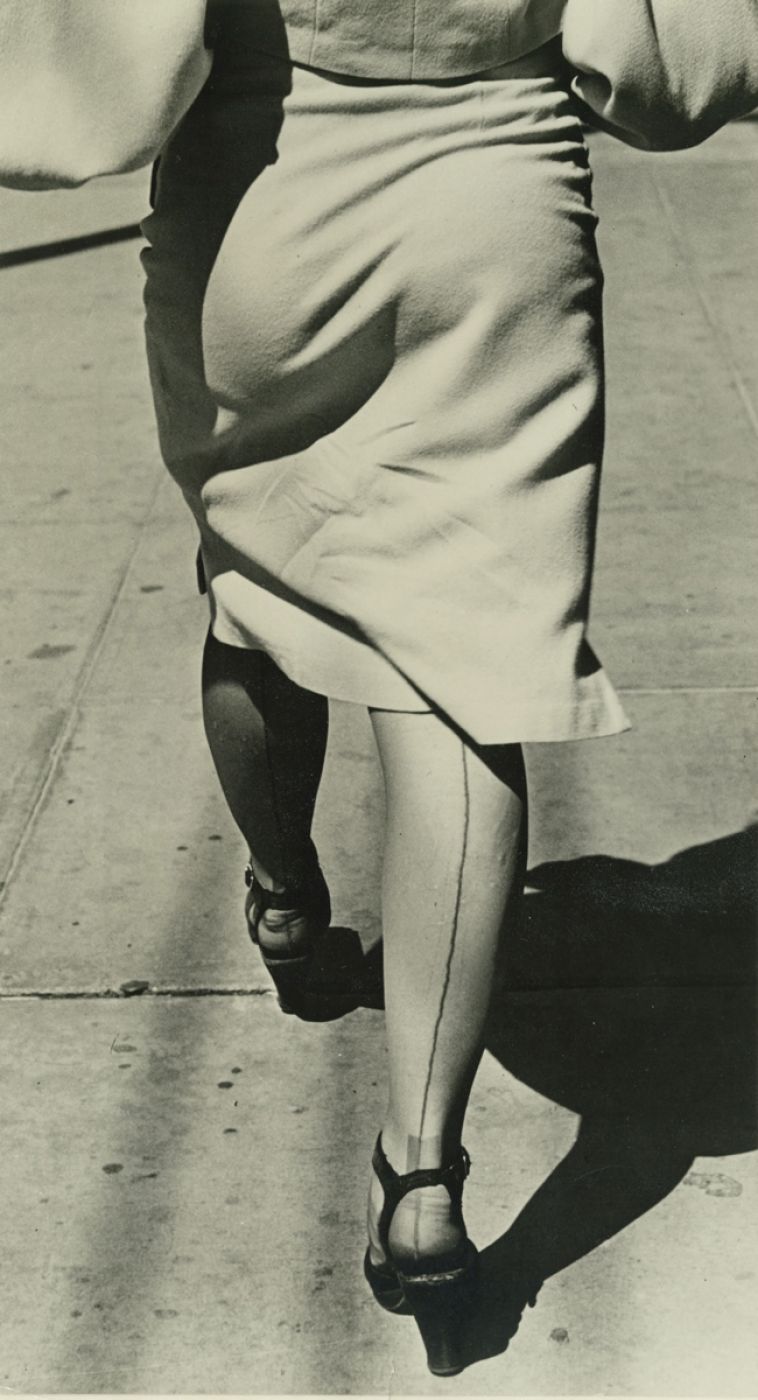 Homer Page, “Walking in the street...”, 1948